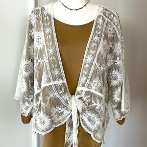 Lacy tie front jacket one size